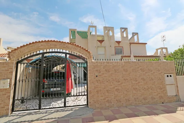 Quad con piscina privada 4 dormitorios y 2 baños — 2