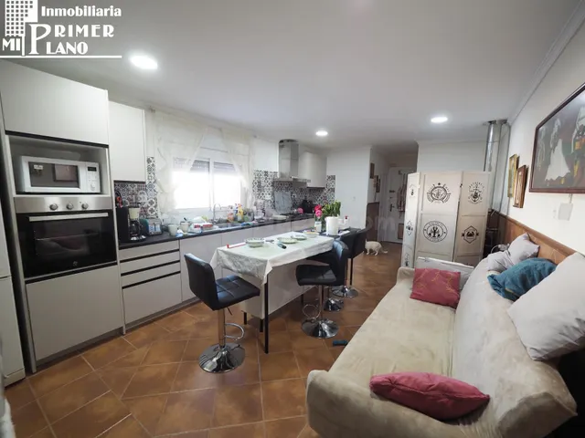 Espectacular Casa Rural en Cinco Casas – Sostenible y Lista  - foto 3