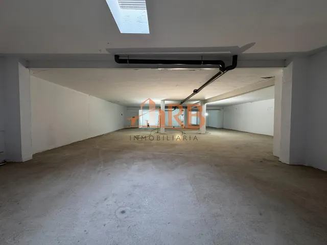 Tu negocio, en el centro de Castelldefels — 25