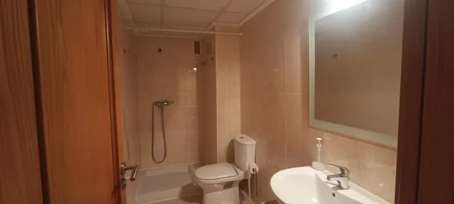 Oportunidad con TERRAZA en Juan Carlos I — 25