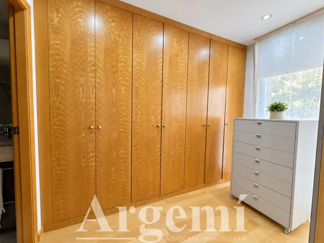 Casa adosada en venta en Montcada i Reixac — 17