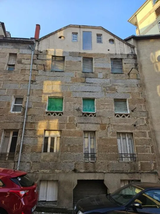 OPORTUNIDAD !!! SE VENDE EDIFICIO EN AVENIDA DE PORTUGAL - foto 2