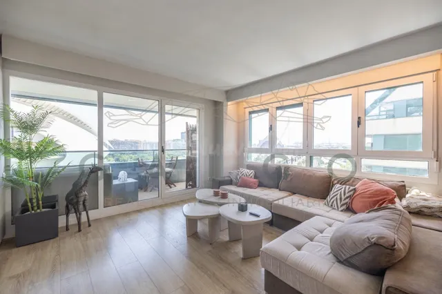 Espectacular vivienda reformada con vistas panorámicas a la  - foto 2
