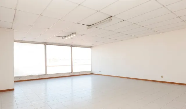 Oficina 69m² en alquiler - Gracia - foto 2