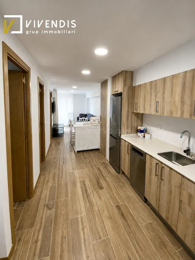PISO EN VENTA - SALOU - foto 2