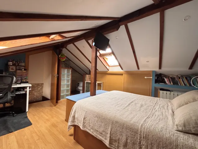 Acogedor DÚPLEX de 2 DORMITORIOS y 2 BAÑOS — 17