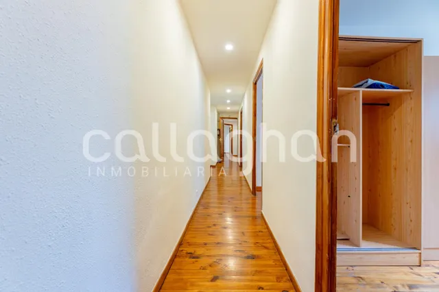 Vivienda única con vistas a la plaza de la Virgen — 46