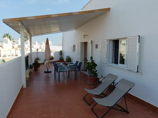 Se vende fabuloso ático en Las Buganvillas, Vera-playa!!!