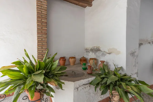 EXCEPCIONAL OPORTUNIDAD EN PLENO CENTRO DE HUÉTOR VEGA — 21