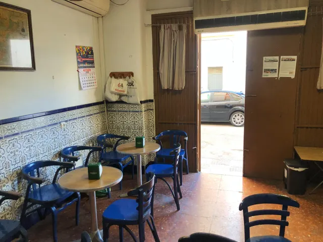 LOCAL COMERCIAL EN VENTA — 8