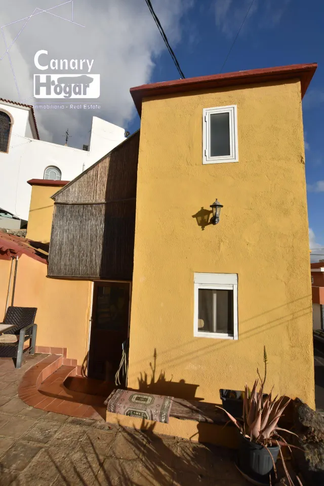 Casa con terreno en venta en Chio Guia de Isora — 31