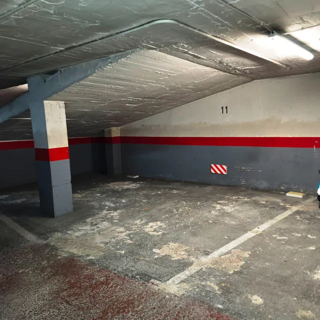 Ref: 2561V EL PUTGET i EL FARRÓ: Plaza de Parking en VENTA para COCHE MEDIANO+MOTO — 10