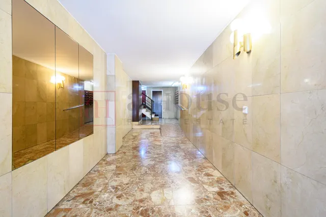 PISO PARA ENTRAR A VIVIR CON EXCELENTE UBICACIÓN EN SAGRADA FAMILIA — 40