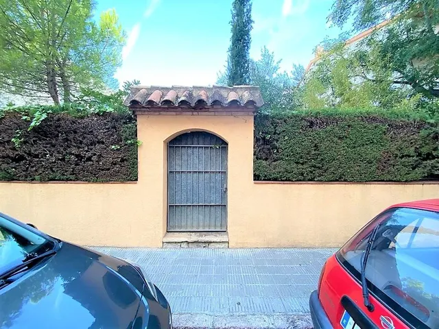 Construye el chalet de tus sueños en el Vendrell — 3