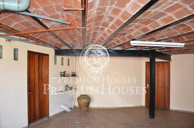En venta la casa más original y con las mejores vistas de toda la Costa de Barcelona. — 36