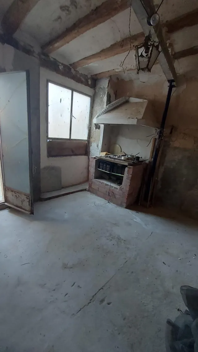 Amplia Casa con Terreno en el Corazón de Alcoy — 7