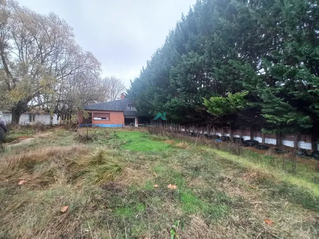Amplio Chalet en Sarracín a Reformar - Oportunidad Única — 7