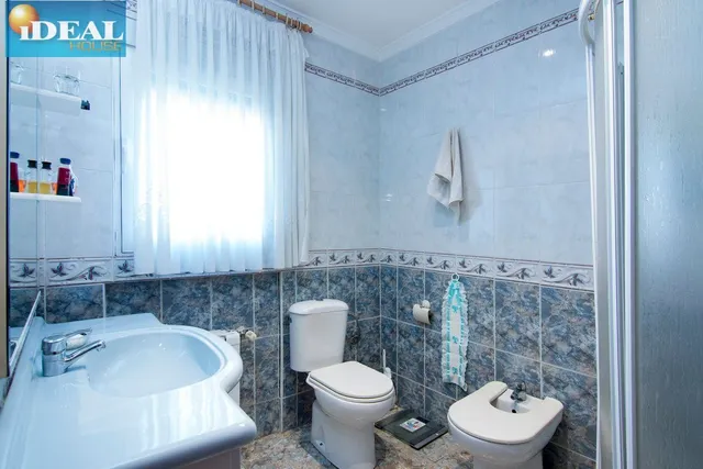 A6515D7. Huétor Santillan. www.idealhouse.es — 24