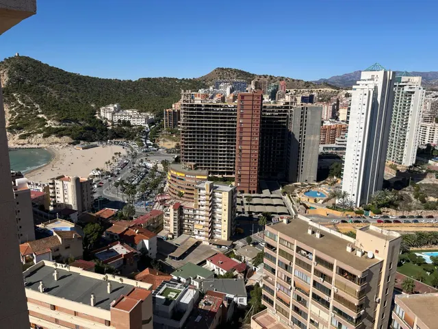 Se vende impresionante Atico de 2 dormitorios con vistas al mar con garaje y trastero — 30