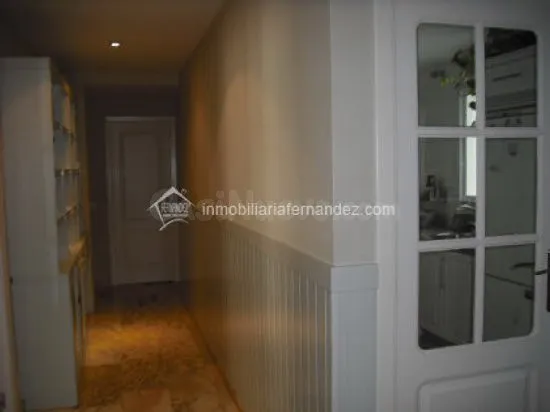 Se vende piso céntrico totalmente reformado - foto 2