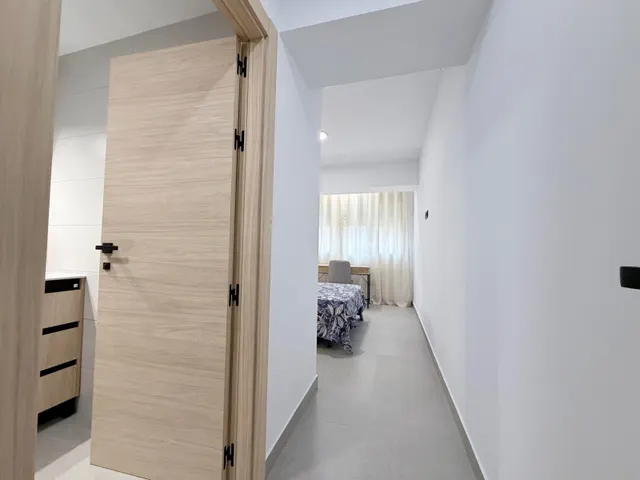Precioso piso totalmente reformado en alquiler de larga temporada — 23