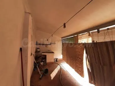 Casa con terraza en Arroyo de la Luz - foto 3