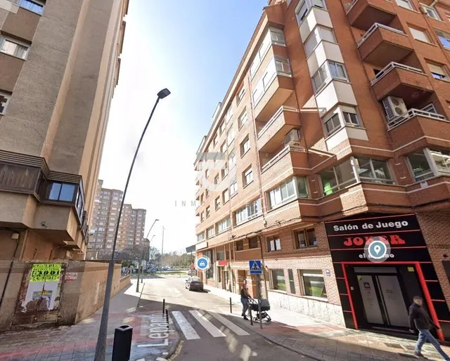 Piso okupado en Talavera de la Reina (Toledo) - foto 4