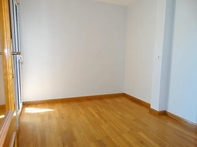 ¡¡ Para quienes buscan una vivienda fuera de lo común en el centro de Arganda !! — 23