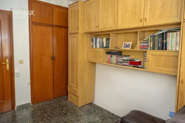 GRAN ADOSADO DE 254 m2 EN ENGUERA CON GARAJE XXL, PATIO Y P — 18