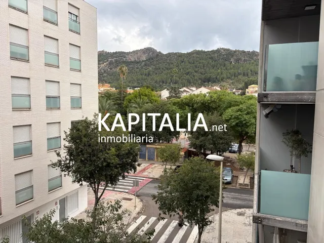 Alquiler de piso de obra nueva a estrenar, libre de gastos de comunidad con garaje y trastero zona corts valencianes — 24