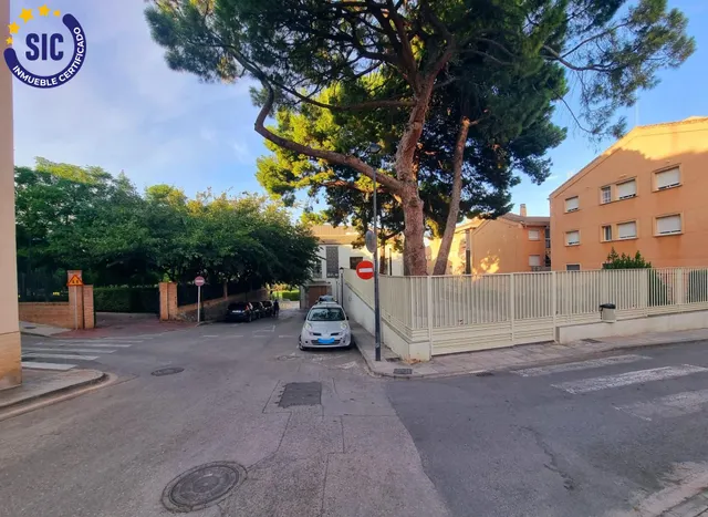 SOLAR URBANO EN EL CENTRO DE QUART DE POBLET — 17