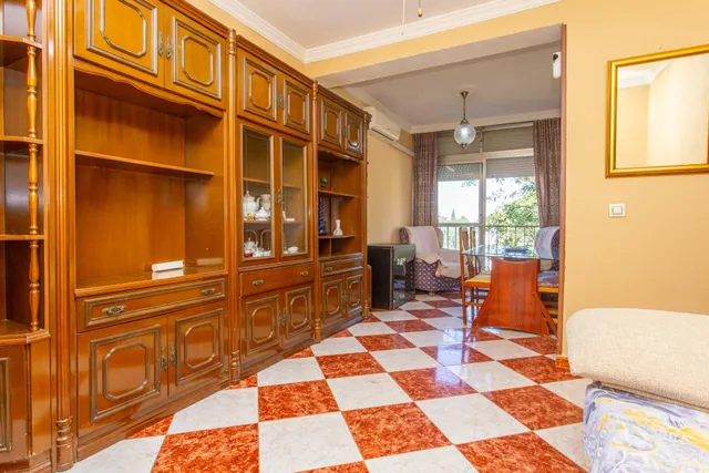 Estupendo piso con ascensor en zona san benito — 11
