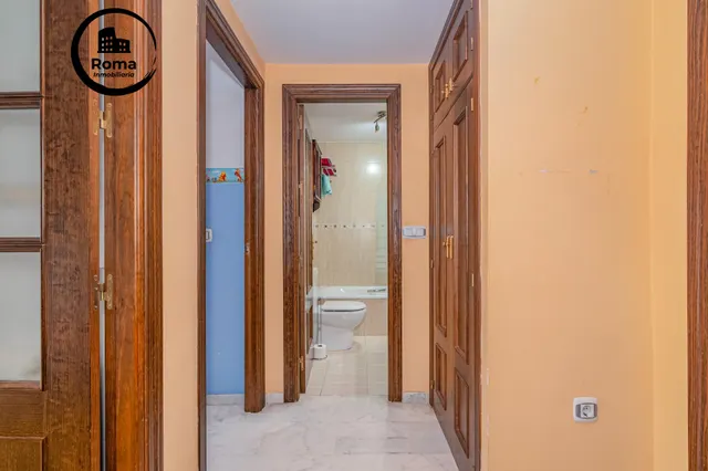PISO, COCHERA Y TRASTERO EN LA ZUBIA — 8