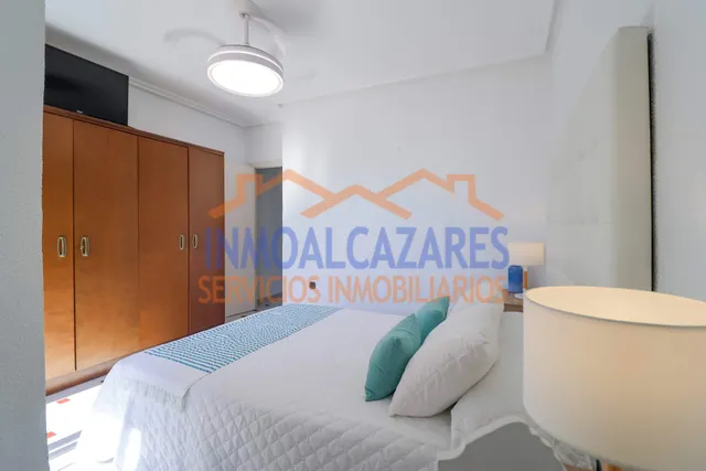 ESPECTACULAR DUPLEX DE  3 DORMITORIOS Y 2 BAÑOS, EN PRIMERA LÍNEA DE PLAYA CON VISTAS AL MAR EN LOS NAREJOS, LOS ALCAZARES, MURCIA. — 28