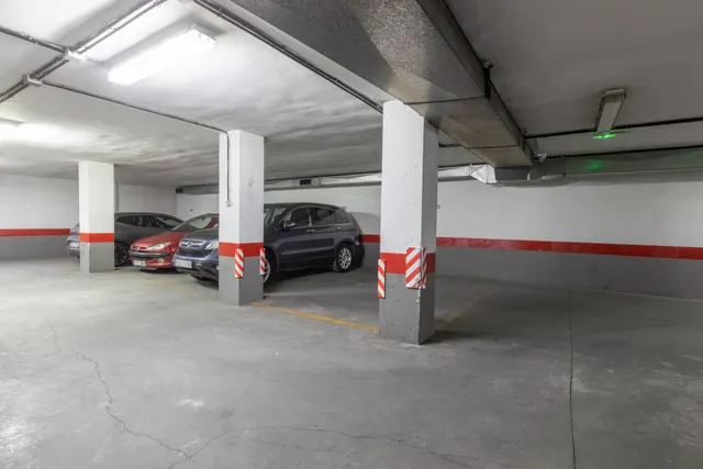 Plaza de garaje en Martín Bohorquez — 13