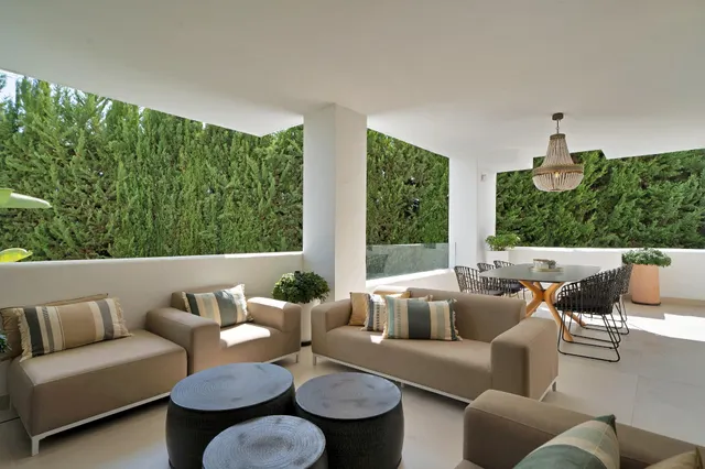 Apartamento completamente renovado en Las Tortugas de Aloha, Nueva Andalucía — 17
