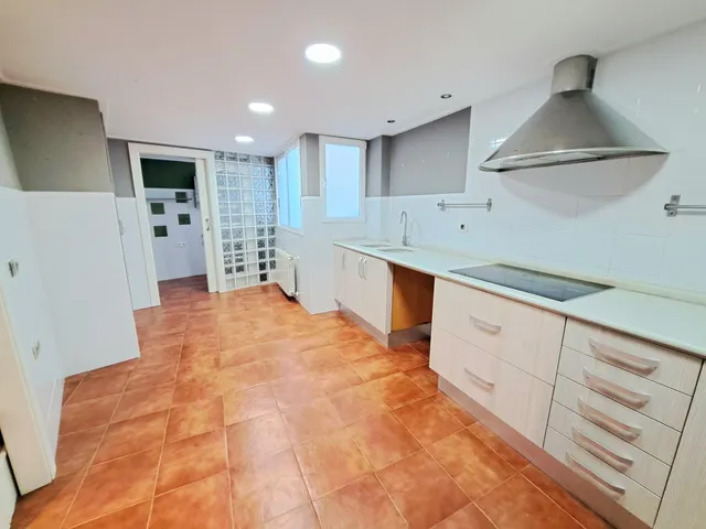 PISO EN AV SANTS PATRONS TODO REFORMADO DE 166M2 EN PLENO CENTRO DE ALZIRA — 10