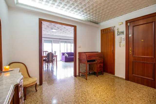 ¡amplia vivienda en pleno centro de Algemesí con garaje! — 7