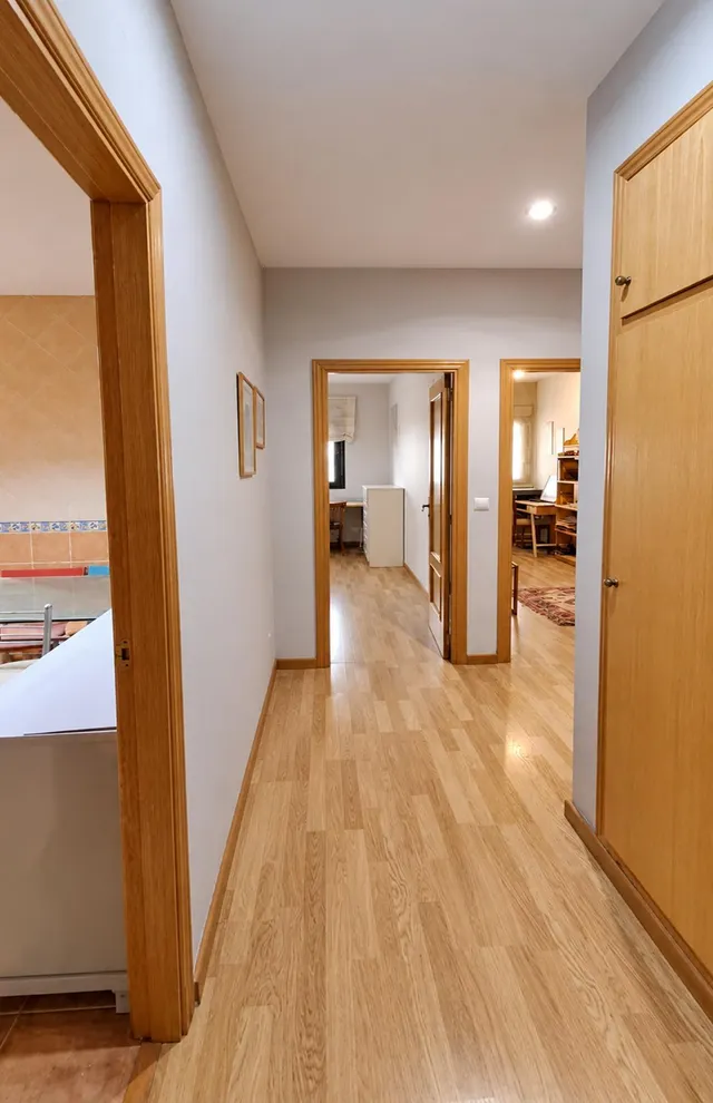 Planta baja de 131 m2 con terraza privada de más de 40 m2, garaje y 2 trasteros en Alicante — 12