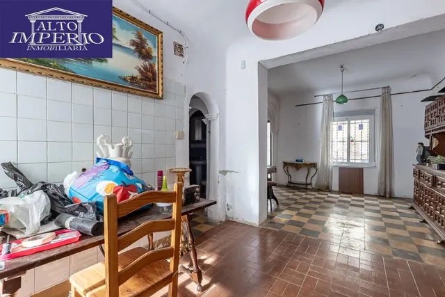 Casa con Parcela a Reformar en Granada — 7