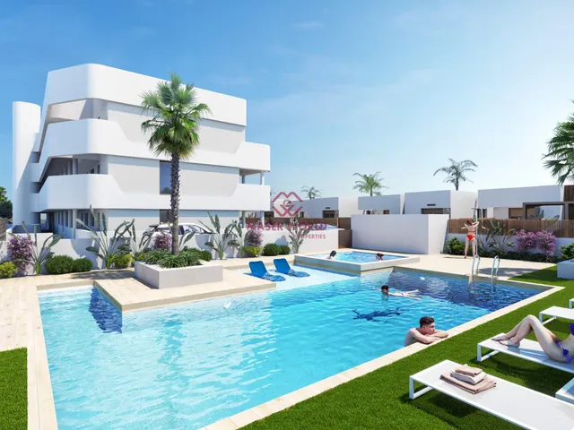 Complejo residencial de nueva construcción en Los Alcázares — 3