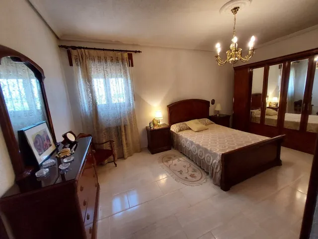 Urbis te ofrece un chalet independiente en venta en Castellanos de Villiquera, Salamanca. — 12
