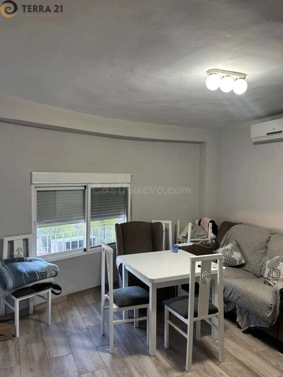 Habitación en alquiler para chica estudiante en el Valle, próxima a la Universidad