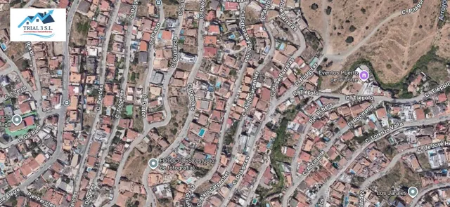 Venta chalet en Fuente Alegre (Málaga) - foto 2