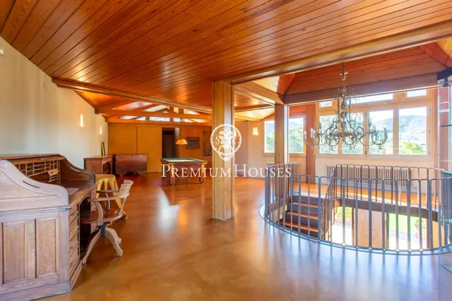 Casa en venta en Montornès del Vallès — 36