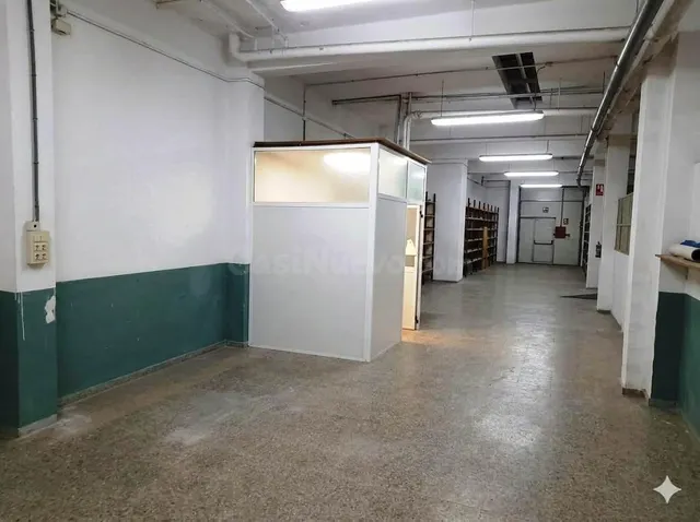 Local comercial junto a Avda. Blasco Ibañez - foto 4