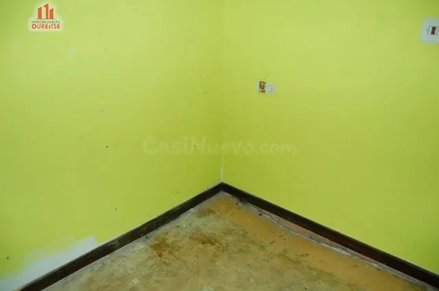 LOCAL COMERCIAL EN PLENO CENTRO. — 3