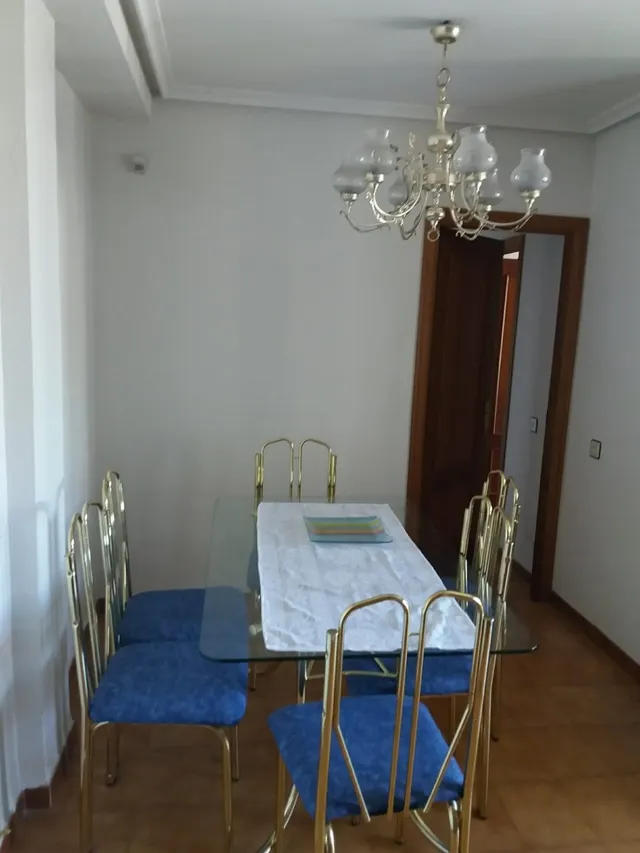 SE VENDE PISO DE 3 HAB.,SALÓN, COCINA, BAÑO, TERRAZA ACRISTALADA Y TRASTERO EN MANSILLA DEL ESLA. — 6