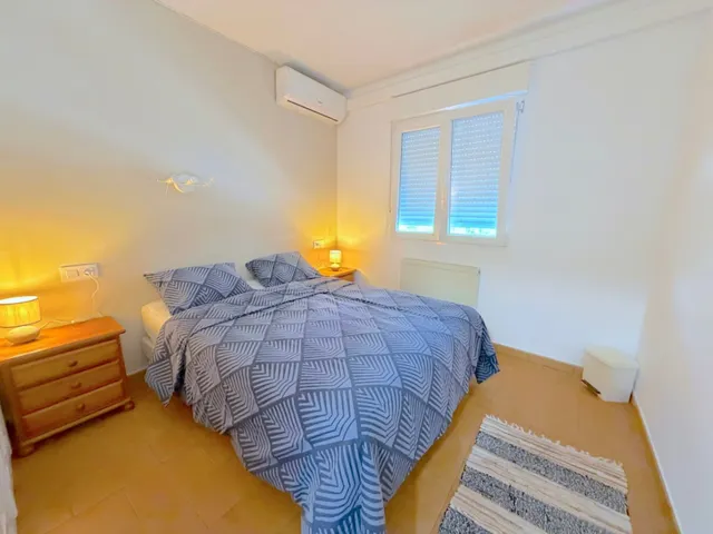 Encantador bungalow esquinero de una sola planta en Moraira Park — 11