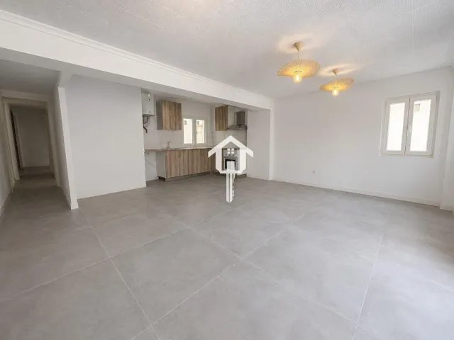 Piso en venta en Alicante, 109m2, 3 habitaciones, 1 baño completo, segunda planta con ascensor en la zona de carolinas bajas. — 20